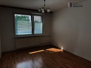 Pronájem bytu 1+1, Zlín, Javorová, 34 m2