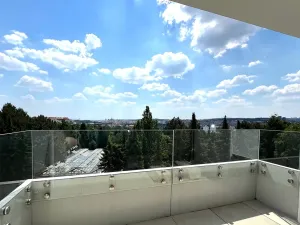 Pronájem bytu 2+kk, Brno, třída Generála Píky, 75 m2