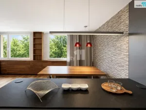 Prodej bytu 3+kk, Průhonice, Na Sídlišti III, 73 m2