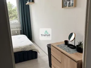 Prodej bytu 2+kk, Praha, Bazovského, 45 m2
