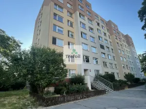 Prodej bytu 2+kk, Praha, Bazovského, 45 m2