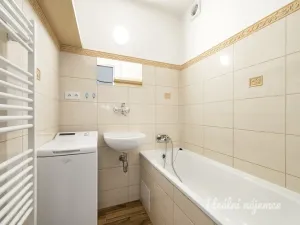 Pronájem bytu 2+1, Praha - Vokovice, Kladenská, 49 m2