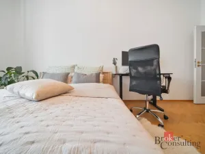 Prodej bytu 2+1, Praha - Vinohrady, Korunní, 47 m2