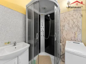 Prodej bytu 3+1, Děčín - Děčín III-Staré Město, Jezdecká, 67 m2