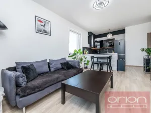 Prodej bytu 3+kk, Praha - Kyje, Sicherova, 72 m2
