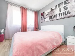 Prodej bytu 3+kk, Praha - Kyje, Sicherova, 72 m2