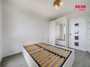 Pronájem bytu 2+kk, Praha, Bruslařská, 40 m2