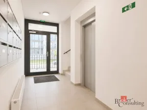 Pronájem bytu 2+kk, Plzeň - Jižní Předměstí, Měděná, 62 m2