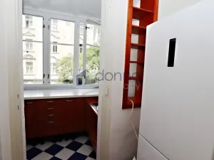 Pronájem bytu 2+kk, Praha, Šmilovského, 54 m2