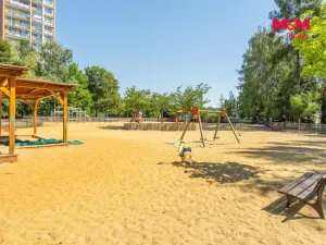 Prodej bytu 2+kk, Praha - Kobylisy, Rajmonova, 44 m2