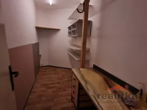 Pronájem bytu 2+1, Opava - Předměstí, Jaselská, 60 m2