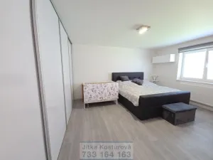 Prodej rodinného domu, Krnov - Pod Cvilínem, Chářovská, 165 m2