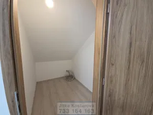 Prodej rodinného domu, Krnov - Pod Cvilínem, Chářovská, 165 m2