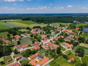 Prodej rodinného domu, Pístina, 180 m2