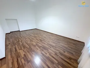 Pronájem bytu 2+kk, Praha - Nusle, Sinkulova, 48 m2