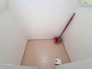 Pronájem bytu 2+kk, Praha - Nusle, Sinkulova, 48 m2