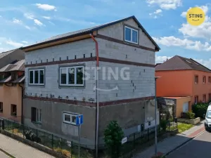 Prodej rodinného domu, Olomouc - Holice, 270 m2