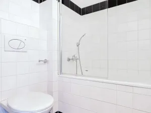 Pronájem bytu 1+kk, Praha - Smíchov, Křížová, 27 m2