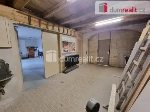 Pronájem výrobních prostor, Odolena Voda, Velkoveská, 238 m2
