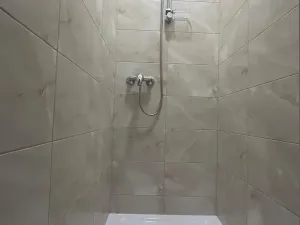 Pronájem bytu 1+kk, Praha - Strašnice, Věšínova, 26 m2
