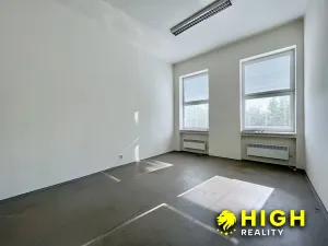 Pronájem kanceláře, Dýšina, 490 m2