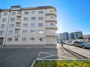 Prodej bytu 1+1, Praha - Vysočany, Kolbenova, 80 m2