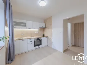 Pronájem bytu 1+1, Hlubočky, Wolkerova, 33 m2