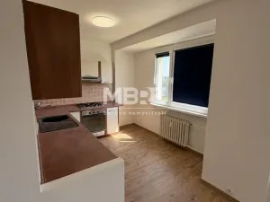 Pronájem bytu 2+kk, Bruntál, K. H. Máchy, 59 m2