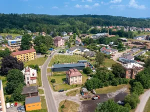 Prodej bytu 2+1, Hostinné, K. Čapka, 52 m2