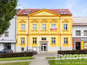 Pronájem bytu 2+kk, Žirovnice, Havlíčkovo náměstí, 39 m2