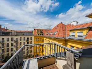 Pronájem bytu 4+1, Praha - Smíchov, Štefánikova, 147 m2