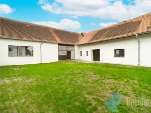 Prodej zemědělské usedlosti, Babice, 616 m2