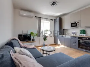 Pronájem bytu 2+kk, Praha - Libeň, Turnovská, 42 m2