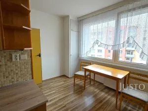 Pronájem bytu 3+1, Písek - Budějovické Předměstí, třída Přátelství, 64 m2
