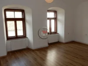 Pronájem bytu 2+kk, Moravské Budějovice, nám. ČSA, 40 m2