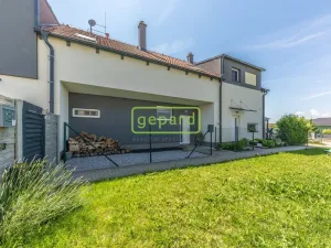 Prodej bytu 4+kk, Jiřice, 92 m2