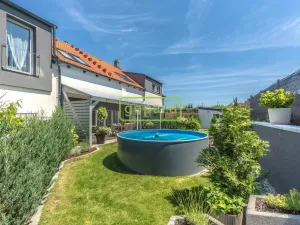 Prodej bytu 4+kk, Jiřice, 92 m2
