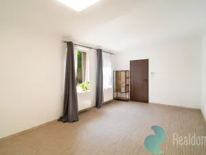 Prodej vícegeneračního domu, Trhové Sviny, Nové město, 210 m2