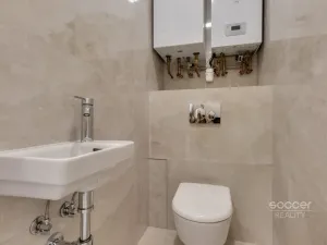 Pronájem bytu 1+kk, Praha - Vinohrady, Vinohradská, 36 m2