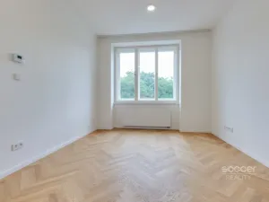 Pronájem bytu 1+kk, Praha - Vinohrady, Vinohradská, 30 m2