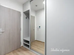 Pronájem bytu 3+kk, Praha - Háje, Sochorcova, 77 m2