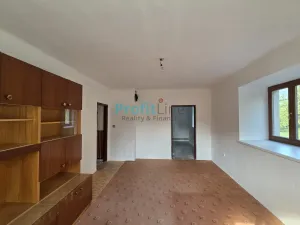 Prodej atypického bytu, Postřelmov, Komenského, 92 m2