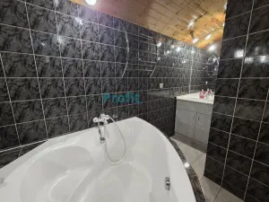Prodej atypického bytu, Postřelmov, Komenského, 92 m2