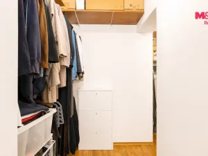 Prodej bytu 3+1, Praha - Vysočany, Podnádražní, 93 m2