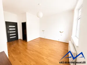 Prodej bytu 3+1, Ostrava, náměstí Msgre Šrámka, 93 m2