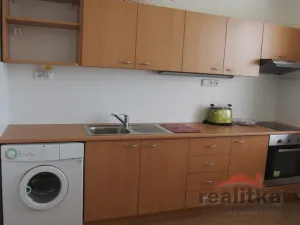 Pronájem bytu 1+1, Opava - Kylešovice, 17. listopadu, 35 m2