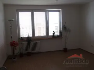 Pronájem bytu 1+1, Opava - Kylešovice, 17. listopadu, 35 m2