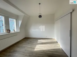 Prodej bytu 3+kk, Karlovy Vary - Rybáře, Sokolovská, 75 m2