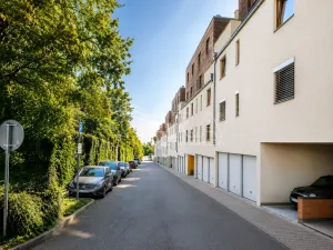 Pronájem bytu 2+kk, Praha - Košíře, Linhartova, 81 m2