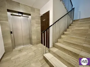 Prodej bytu 1+kk, Praha, Toufarova, 40 m2